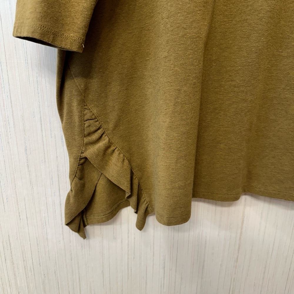 Garnet‎ Hill Brown Boxy Relaxed Long Sleeve Tee - Picture 4 of 6